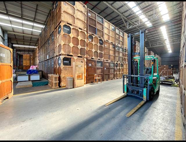 7,000M² WAREHOUSE TO LET IN PROSPECTON INDUSTRIAL
